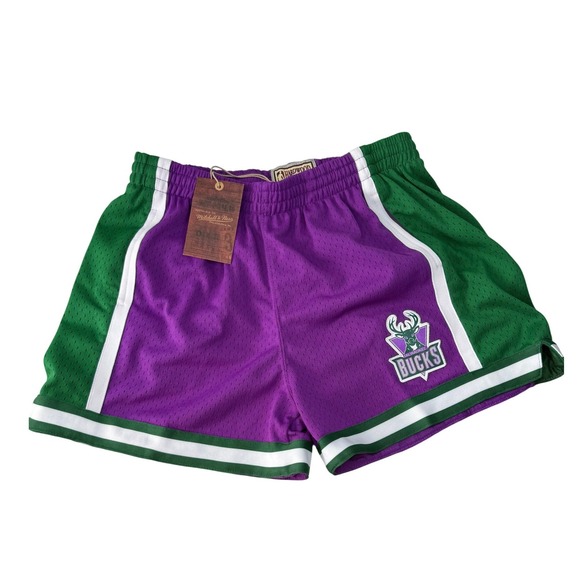 Mitchell & Ness NBA Milwaukee Bucks Womens Basketball Shorts Large New MSRP 80 - Picture 1 of 8